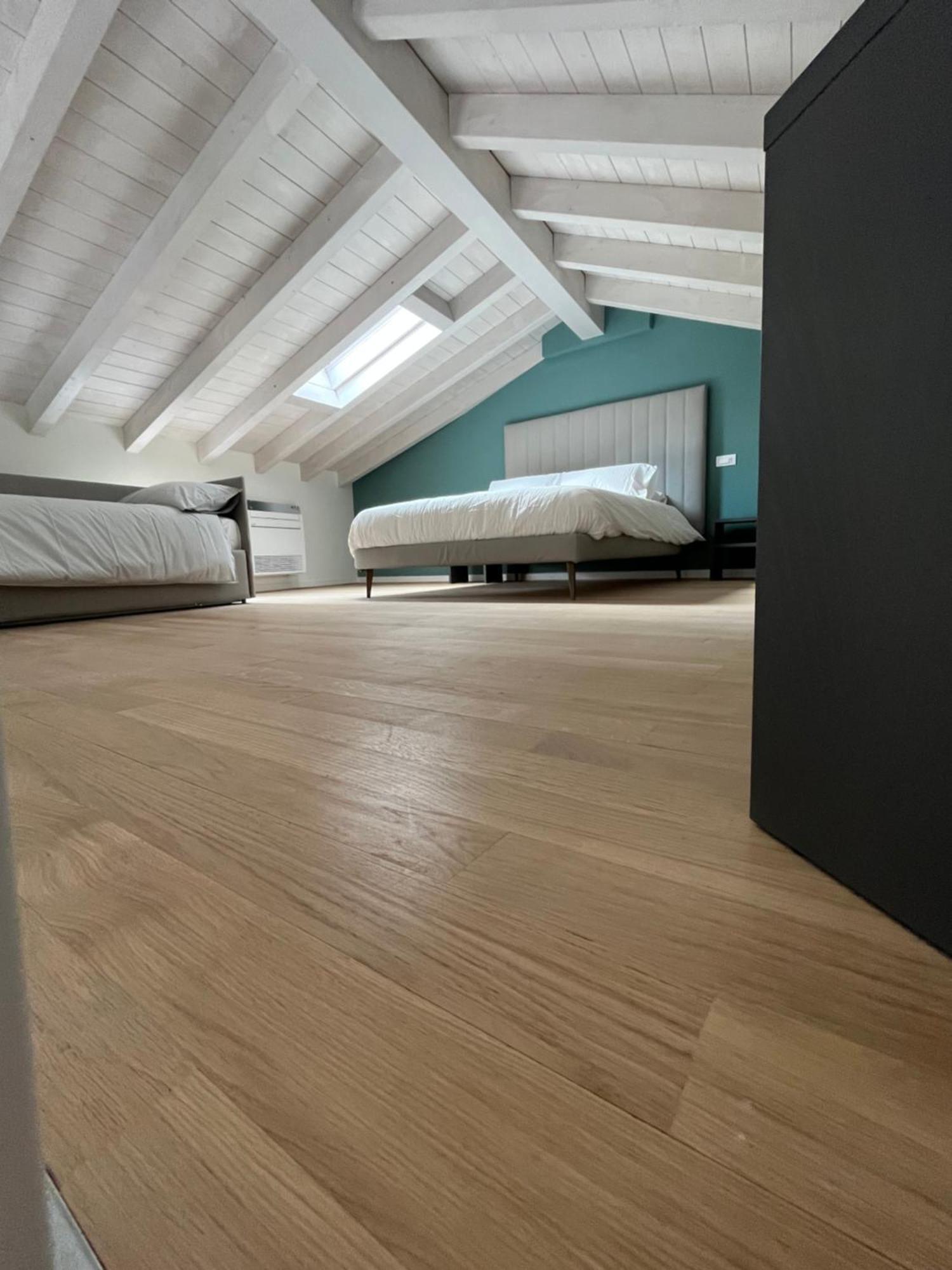 La Casa Incartata Daire Toscolano Maderno Dış mekan fotoğraf